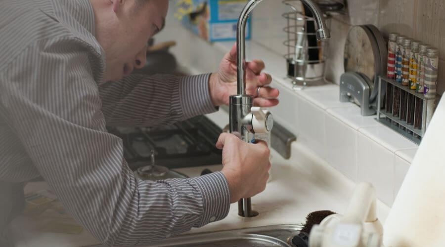 Professional expert plumbing services in Lake In The Hills, IL